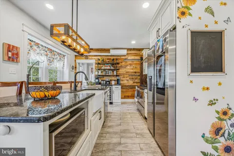 $1,425,000 | 917 Dekalb Pike, Ambler, PA 19002