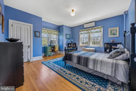 $1,425,000 | 917 Dekalb Pike, Ambler, PA 19002
