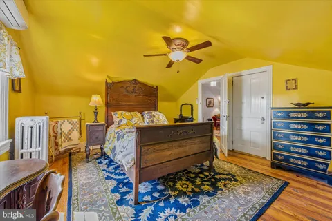 $1,425,000 | 917 Dekalb Pike, Ambler, PA 19002