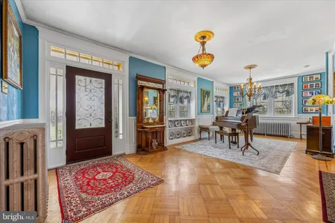 $1,425,000 | 917 Dekalb Pike, Ambler, PA 19002