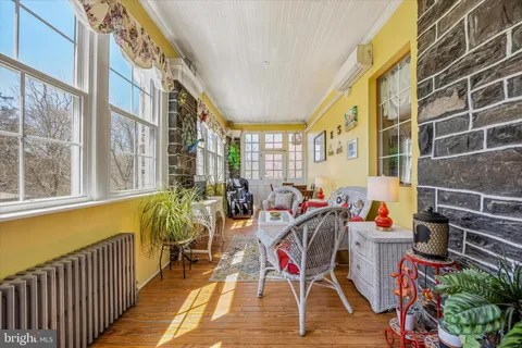 $1,425,000 | 917 Dekalb Pike, Ambler, PA 19002
