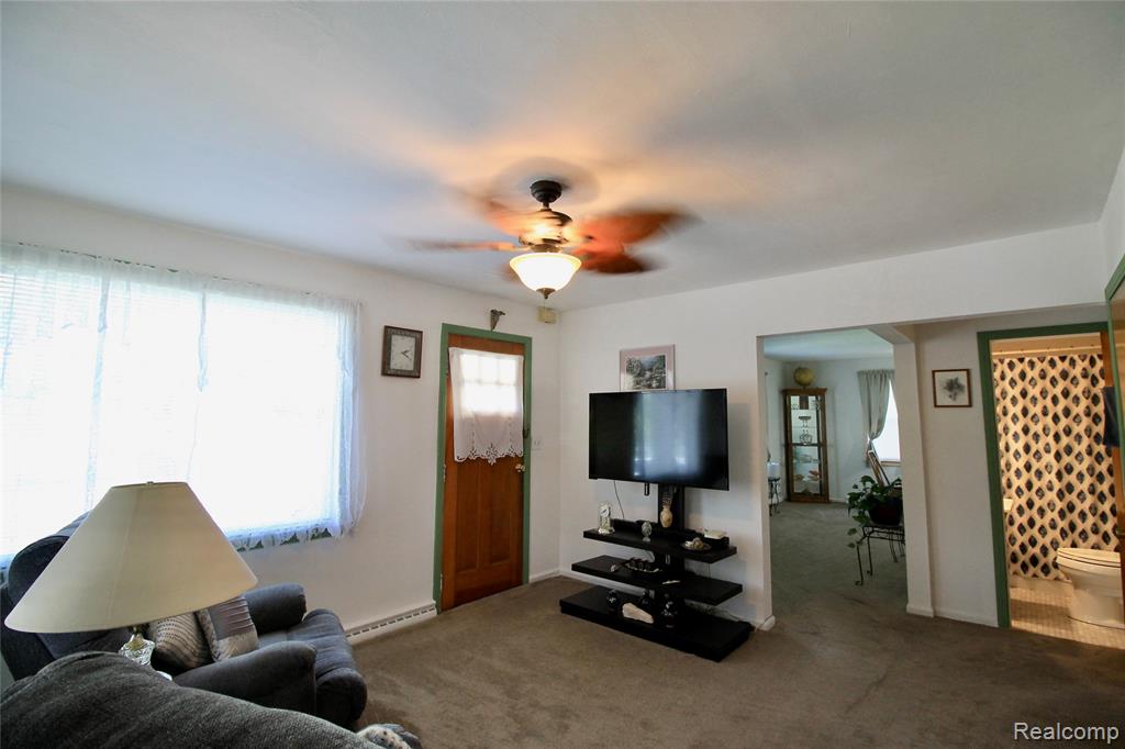 306 Tickner Street Linden, MI 48451 - Photo 8 of 27