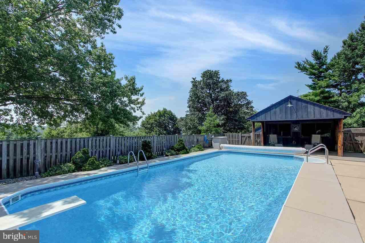 2467 Ridge Road Glenville, PA 17329 - Photo 3 of 33