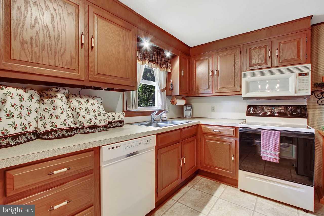 2467 Ridge Road Glenville, PA 17329 - Photo 9 of 33