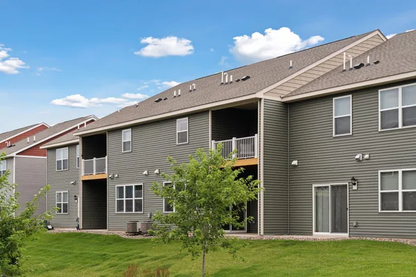 $370,000 | 11121 Balsam Pointe Trail, Dayton, MN 55327