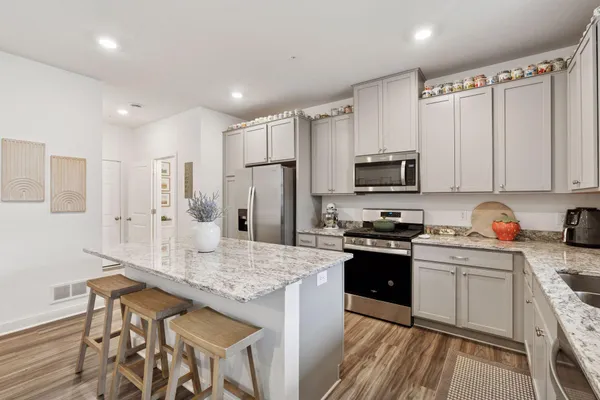 $370,000 | 11121 Balsam Pointe Trail, Dayton, MN 55327