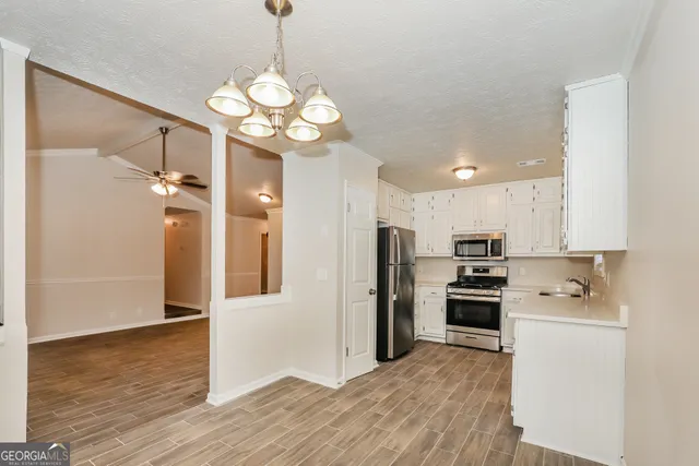 $2,430 | 125 Whitney Way, Fayetteville, GA 30214