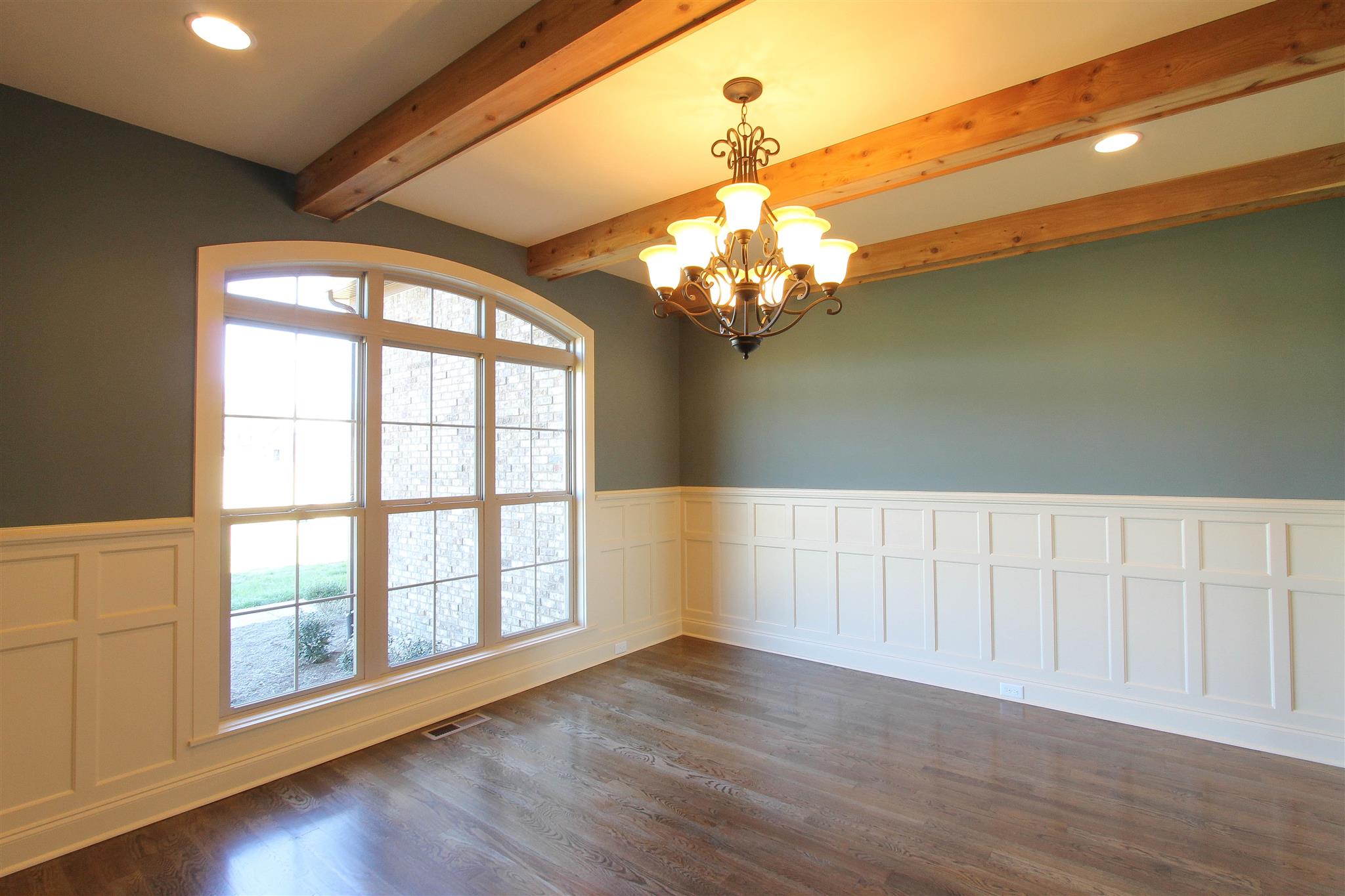 620 Academy Road, Unit 14 Lebanon, TN 37087 - Photo 3 of 24 a view of empty room with wooden floor and fan