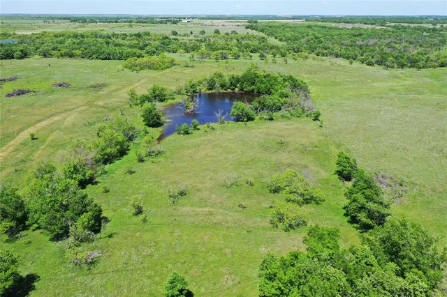 $525,000 | 10543 Old Joy Shannon Road, Henrietta, TX 76365