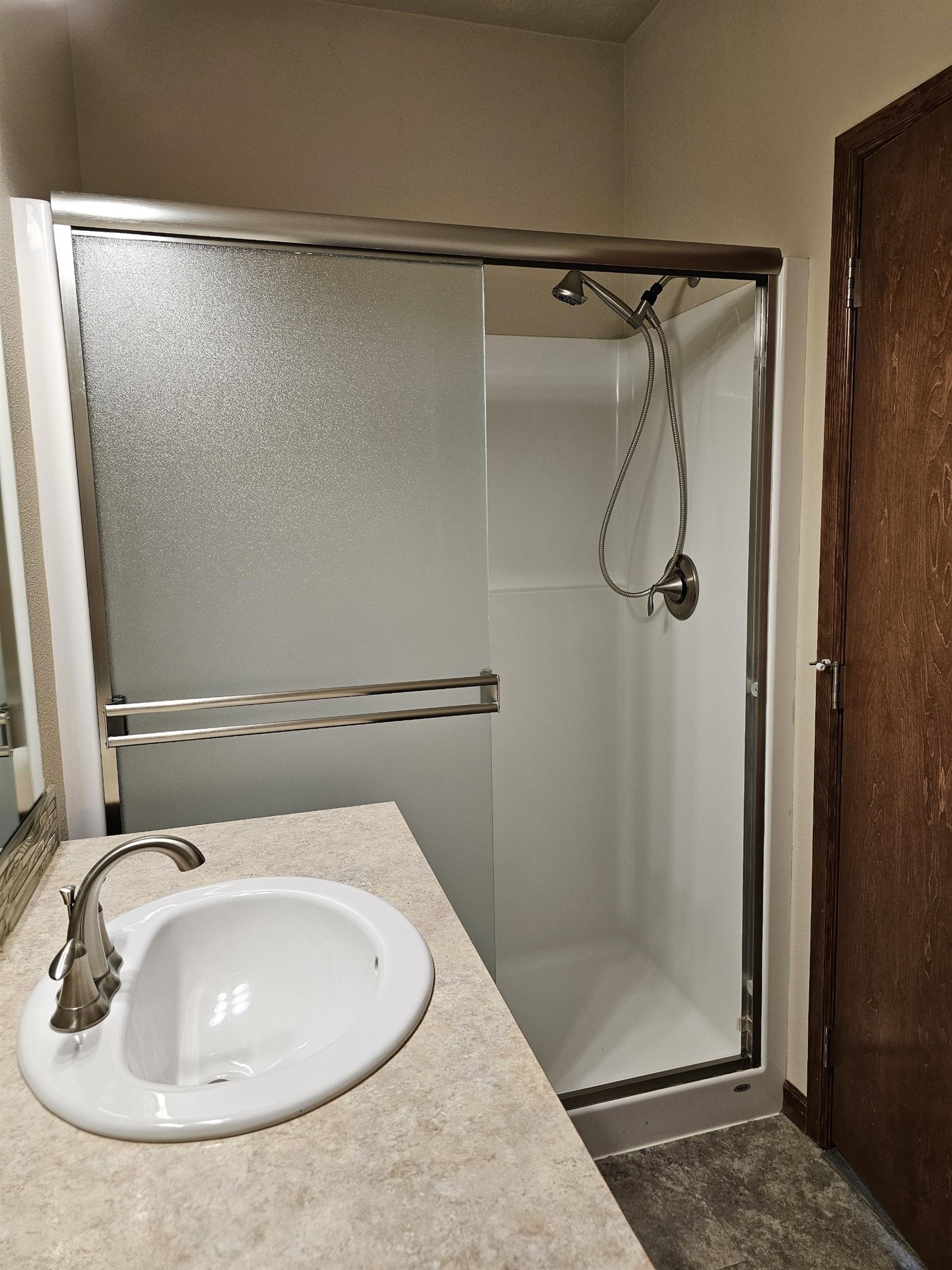 1919 North Flora Road, Unit B Spokane Valley, WA 99016 - Photo 11 of 25