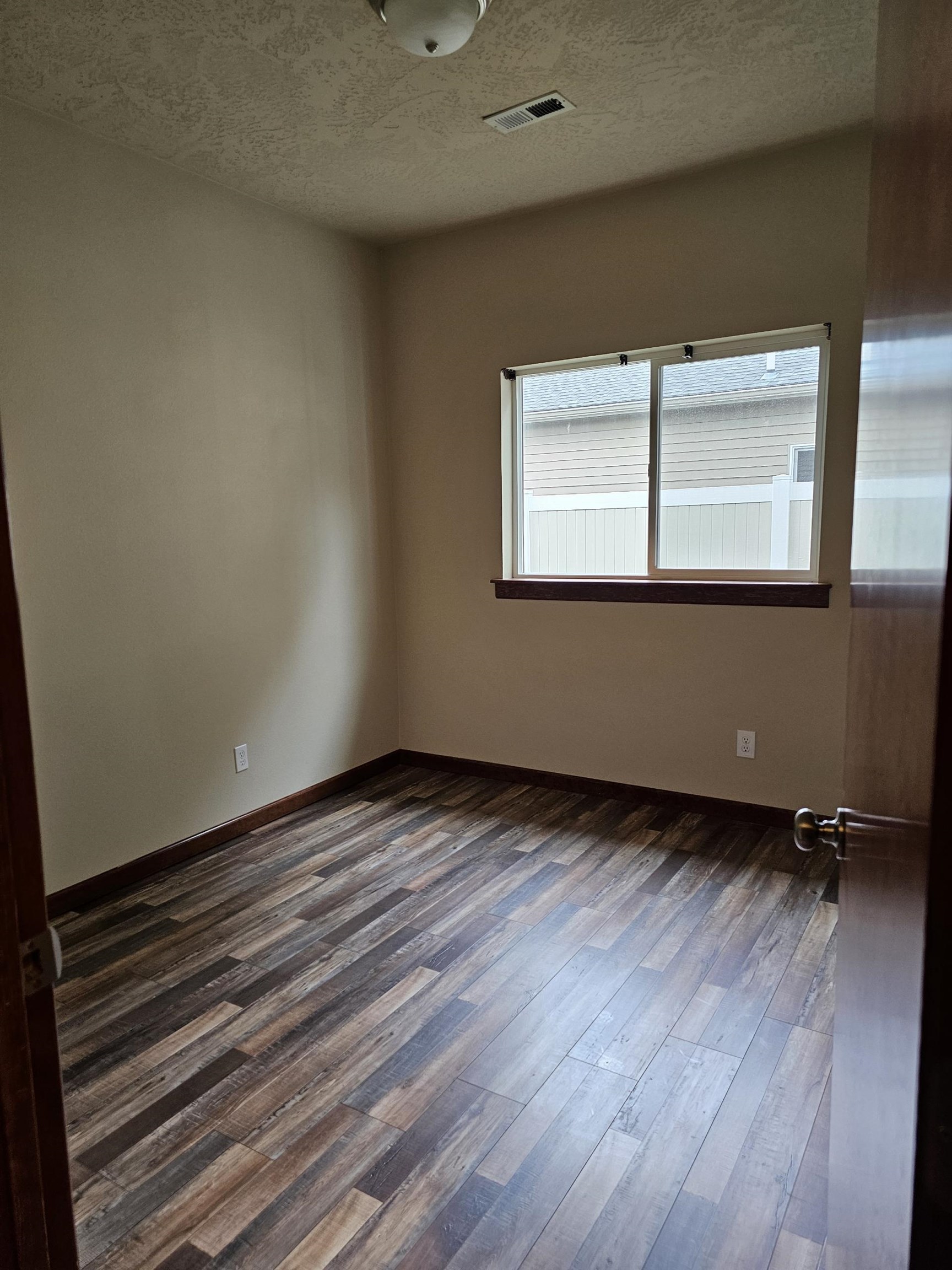 1919 North Flora Road, Unit B Spokane Valley, WA 99016 - Photo 19 of 25