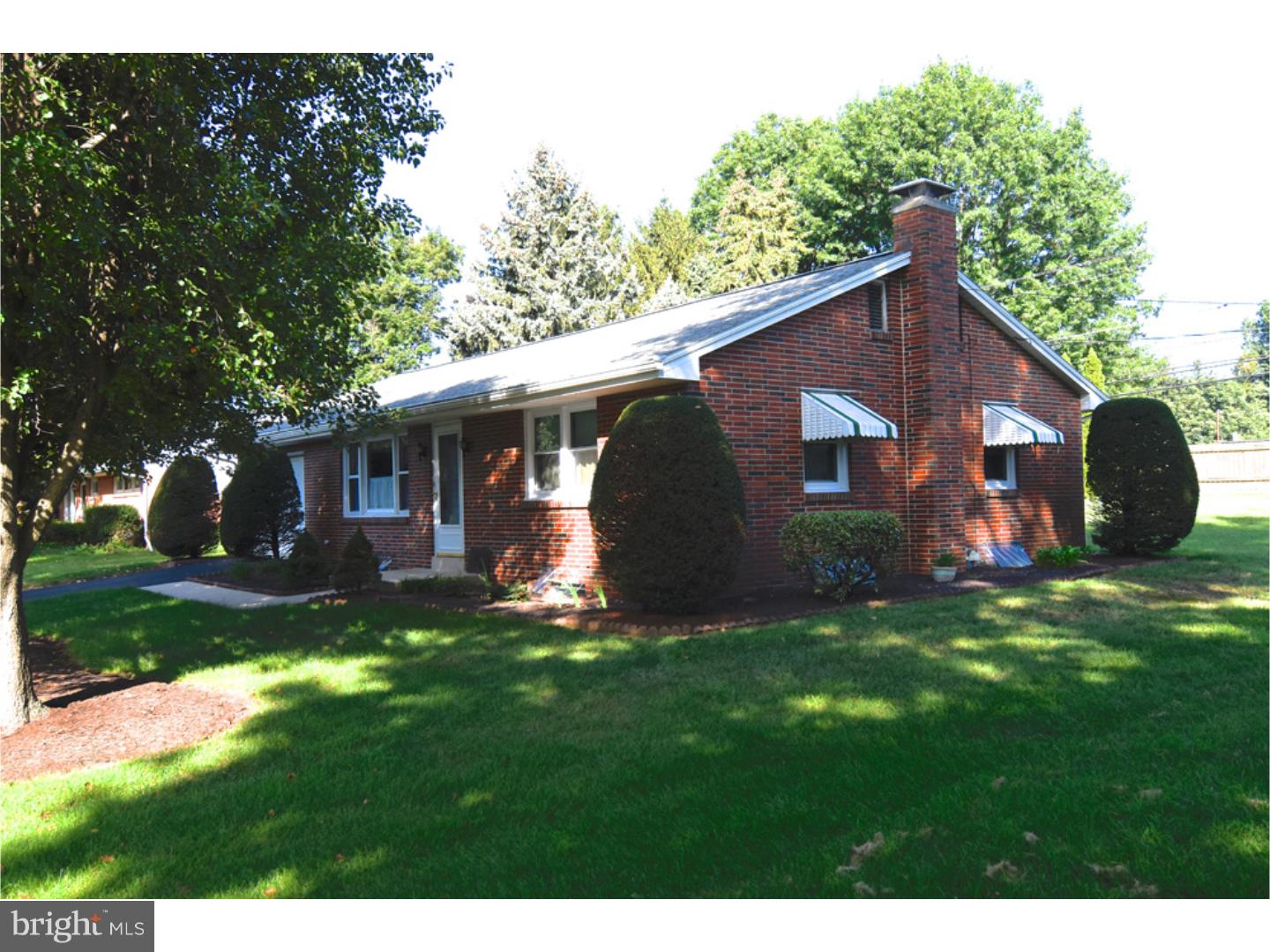 913 Laurelee Avenue Reading, PA 19605 - Photo 22 of 25