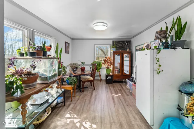 $649,000 | 1965 Carterton Road, Lebanon, VA 24266