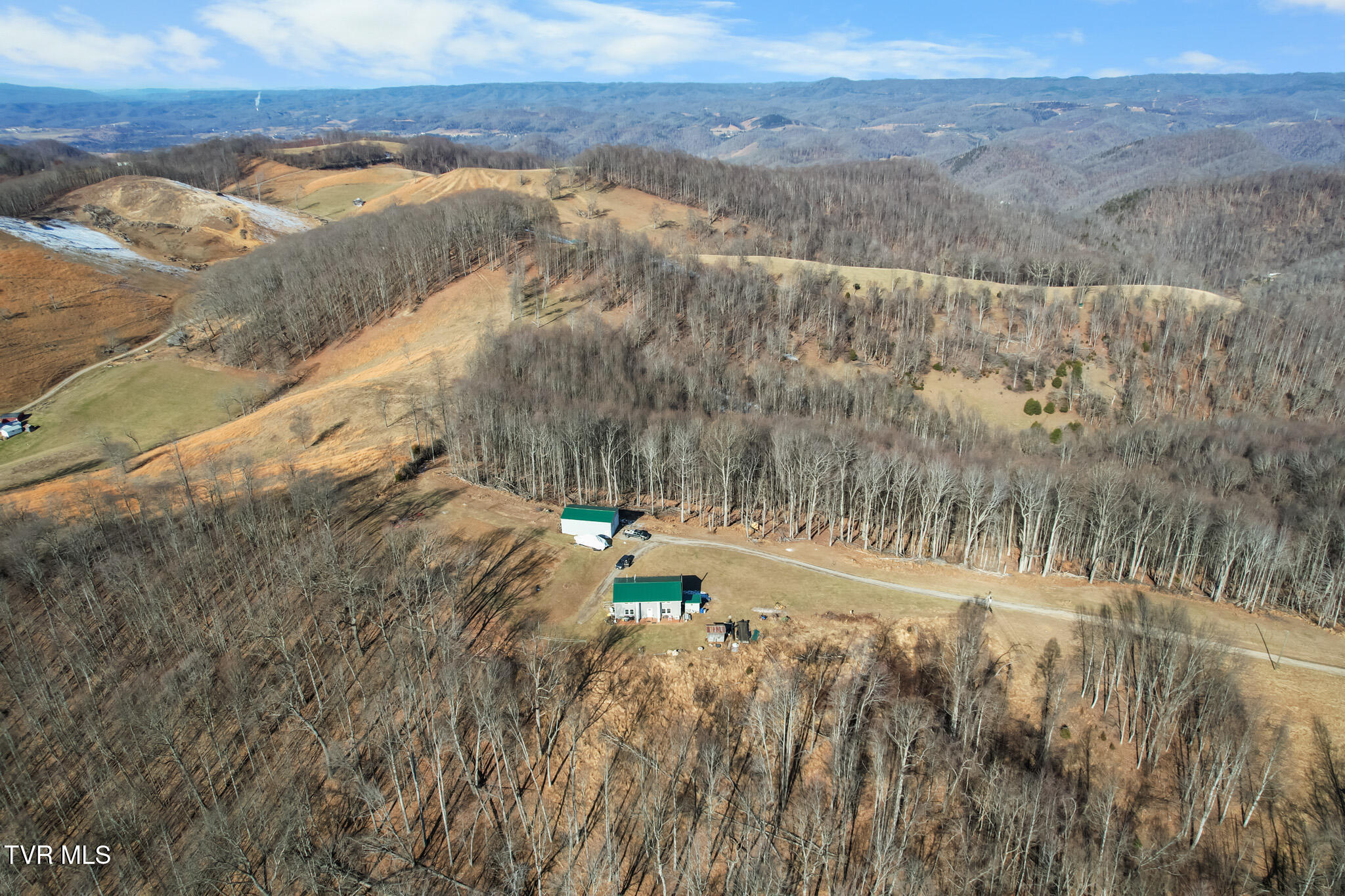 1965 Carterton Road Lebanon, VA 24266 - Photo 4 of 71 DJI_0636