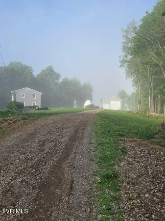 $469,000 | 1965 Carterton Road, Lebanon, VA 24266
