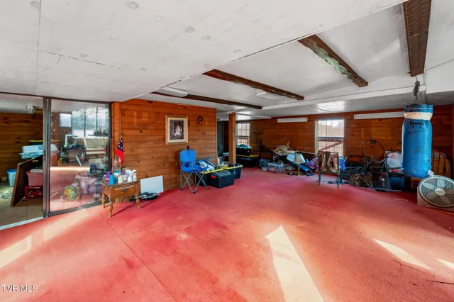 $649,000 | 1965 Carterton Road, Lebanon, VA 24266