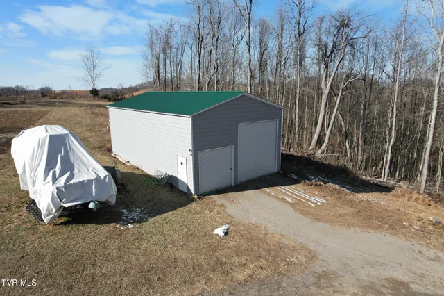 $649,000 | 1965 Carterton Road, Lebanon, VA 24266