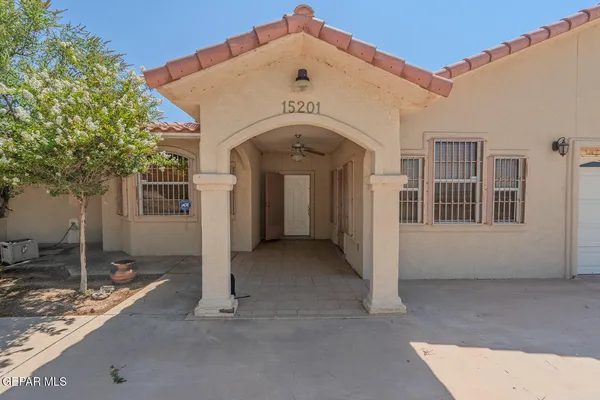 $2,200,000 | 15201 Alameda Avenue, Clint, TX 79836