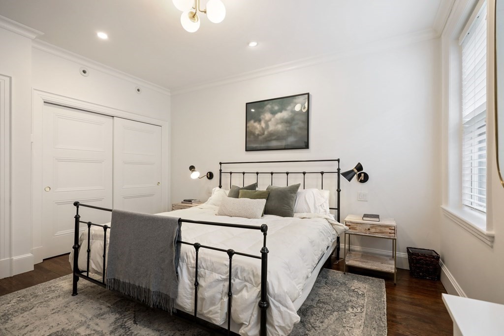 83 Harvard Street, Unit 2 Brookline, MA 02445 - Photo 19 of 27