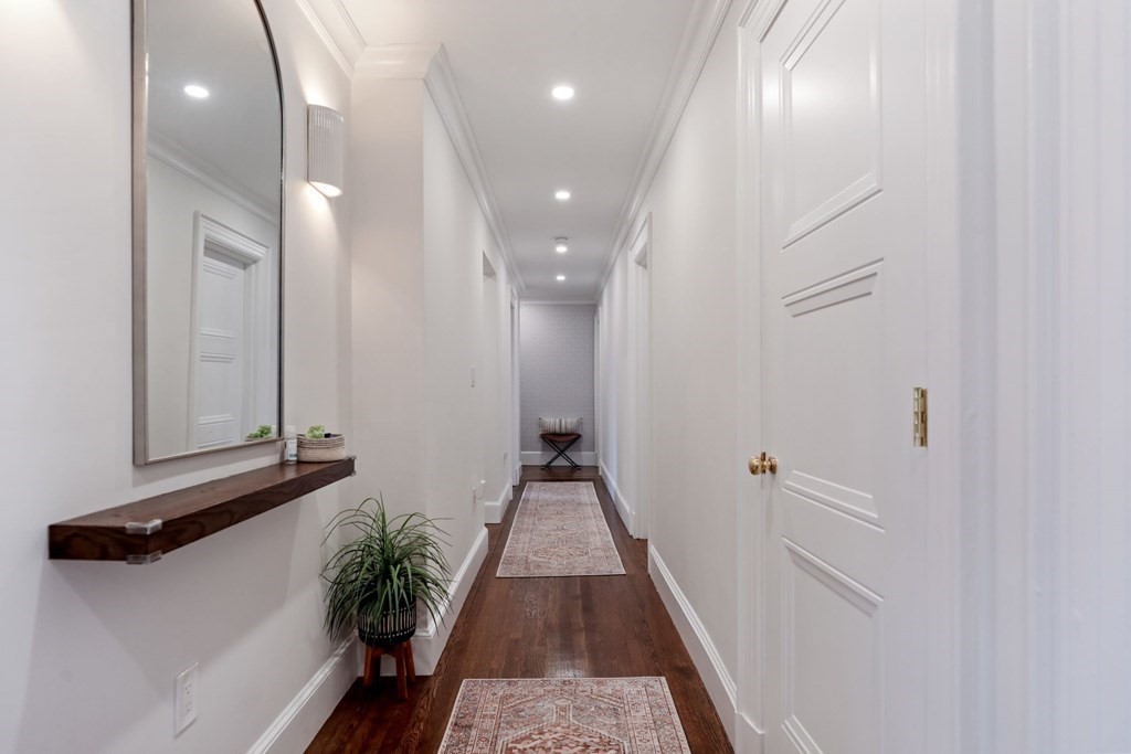 83 Harvard Street, Unit 2 Brookline, MA 02445 - Photo 4 of 27