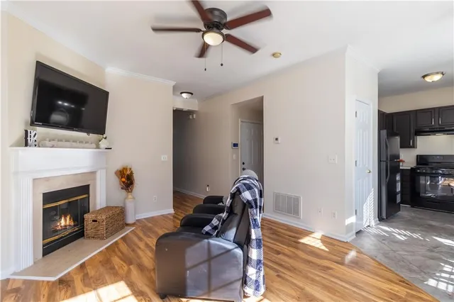 $235,000 | 221 Rosewood Way Northwest, Atlanta, GA 30311