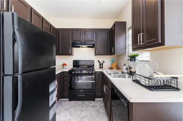 $235,000 | 221 Rosewood Way Northwest, Atlanta, GA 30311