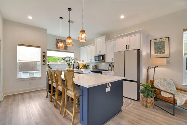 $2,550 | 1106 Paul Quinn Street, Unit P, Houston, TX 77091