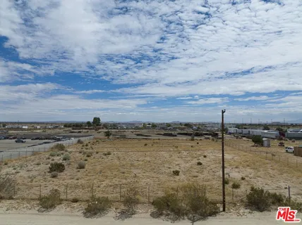 $125,000 | 2 Avenue L-12 6th Street, Lancaster, CA 93535