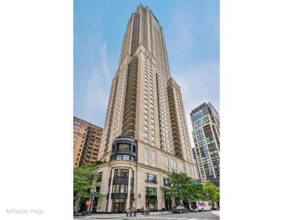 a view of a multi story building