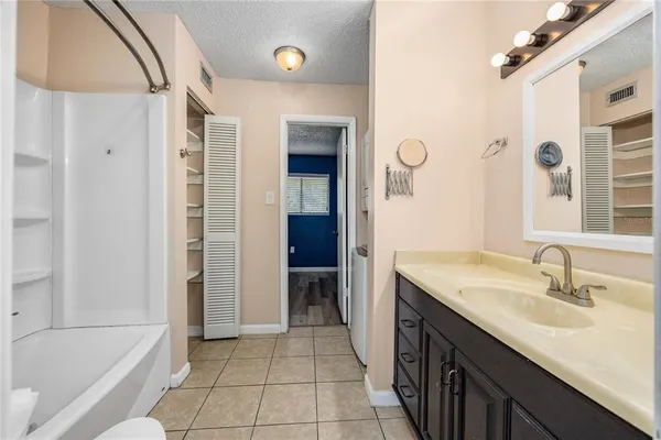 $167,500 | 4415 Northwest 41st Place, Gainesville, FL 32606