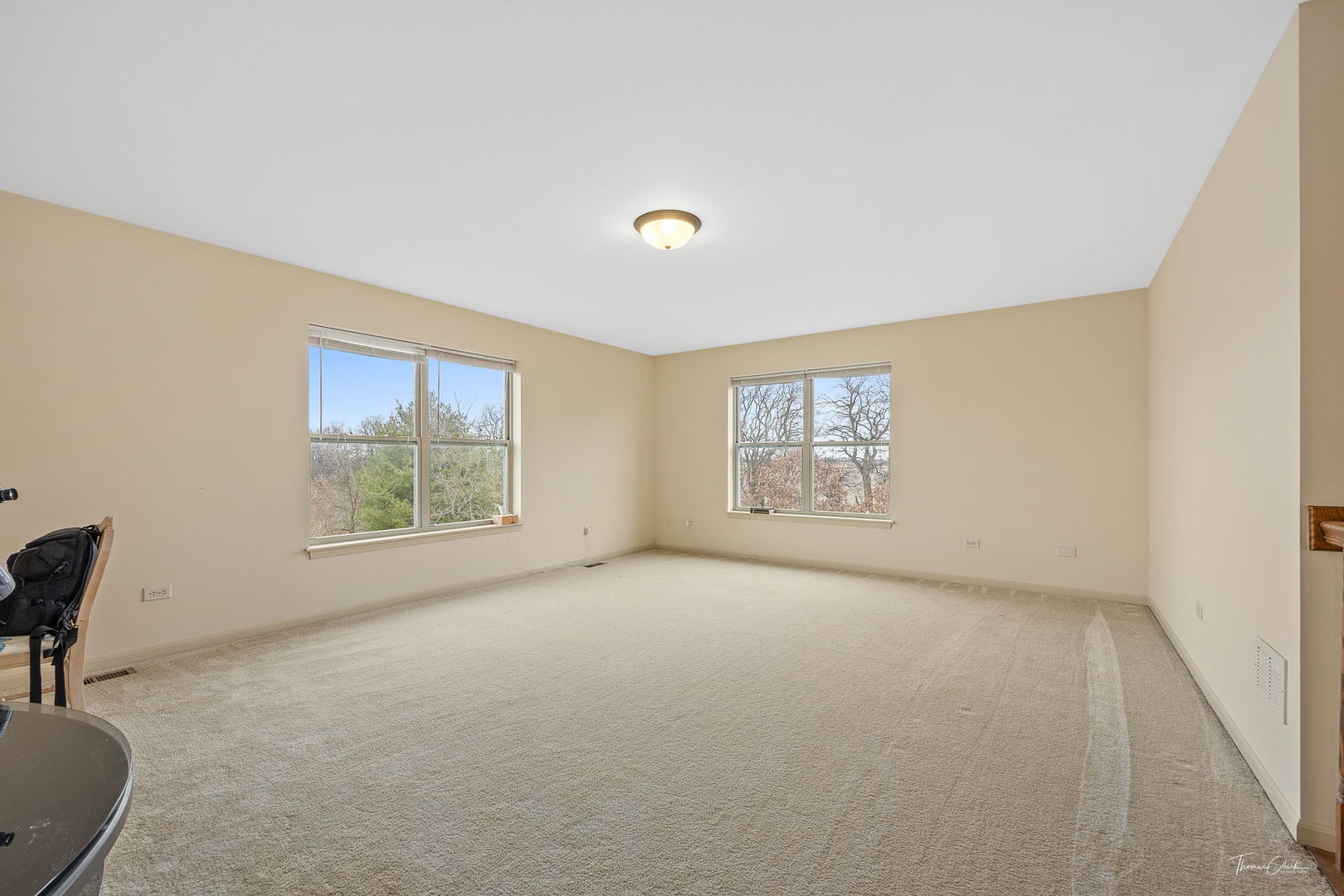8022 West Offner Road Peotone, IL 60468 - Photo 33 of 42 a view of an empty room with a window