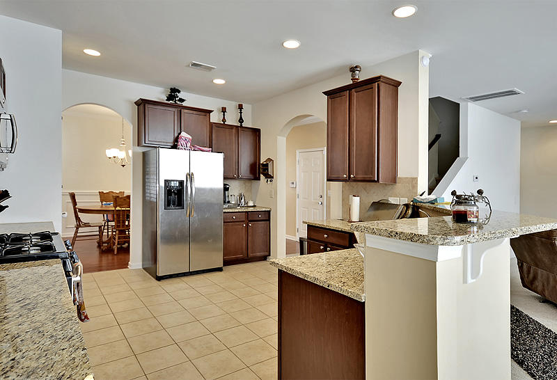 266 Overcup Loop Summerville, SC 29486 - Photo 11 of 35 DSC_0540_DSC_0545-copy