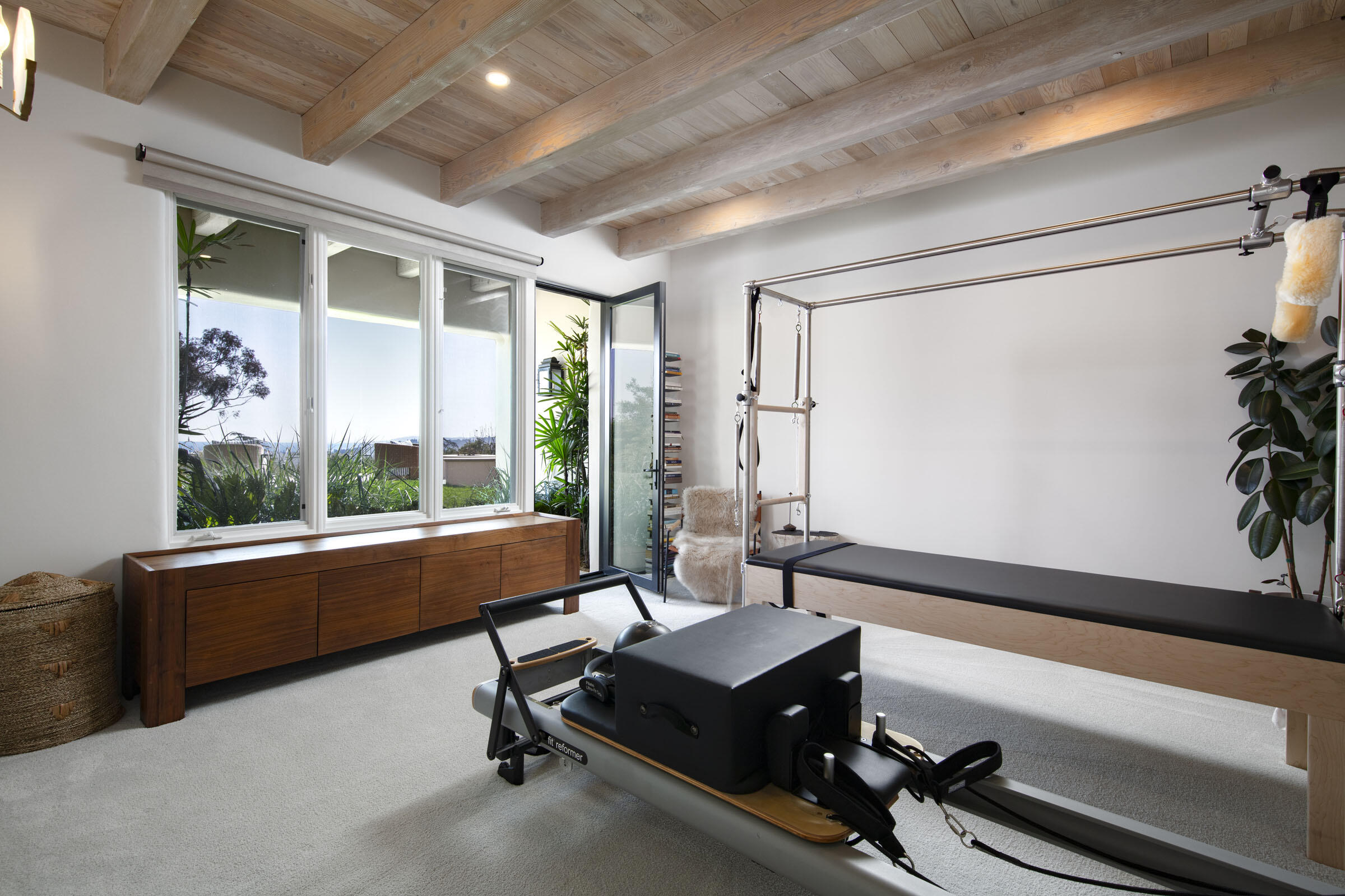 890 Park Lane Montecito, CA 93108 - Photo 18 of 30 a room with gym equipment and a large window