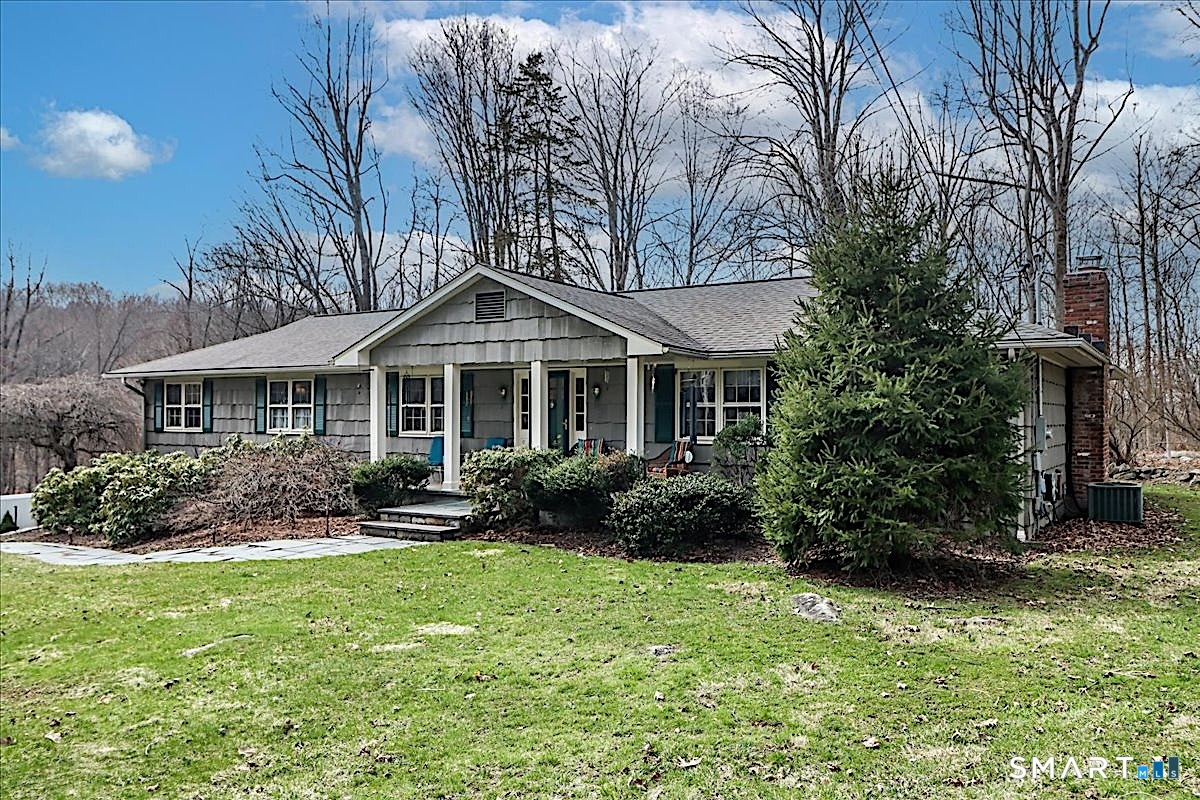 3 Hawthorne Hill Road Newtown, CT 06470 - Photo 3 of 40 This Home Offers the Perfect Blend of Classic Charm and One Level Living
