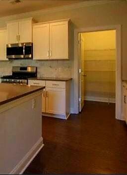 1614 Mermentau Street Mount Pleasant, SC 29466 - Photo 4 of 21 21072 (1)