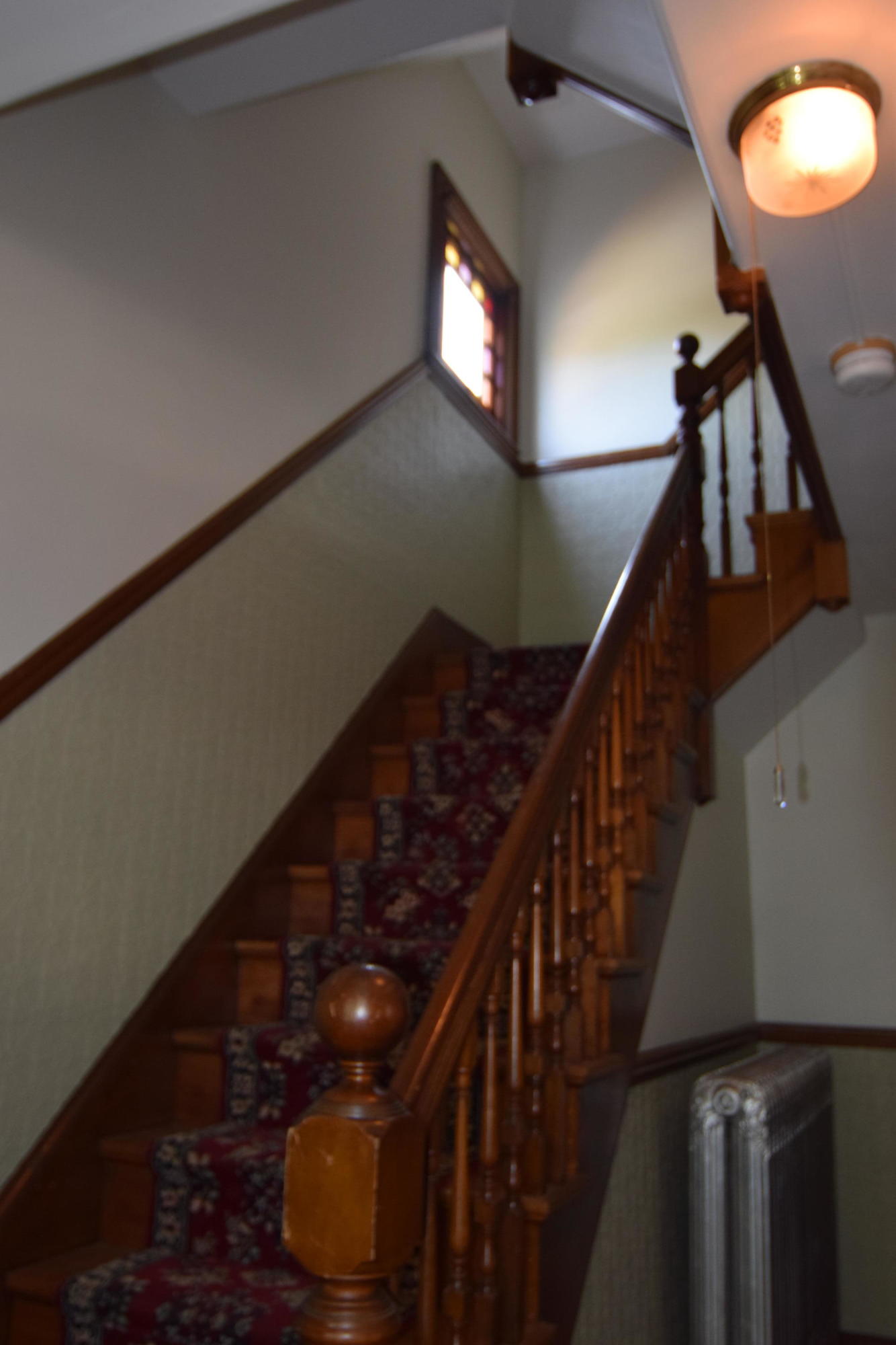 32 Congress Street Portland, ME 04101 - Photo 8 of 51 Front Foyer/Staircase