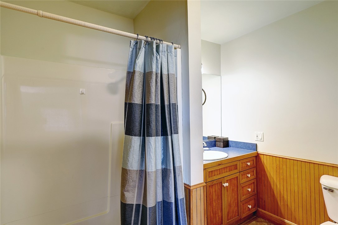 650 Crandall Road Tiverton, RI 02878 - Photo 17 of 29 Gallery Image 17