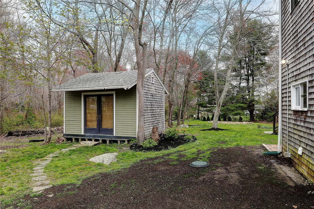 650 Crandall Road Tiverton, RI 02878 - Photo 8 of 29 Gallery Image 8