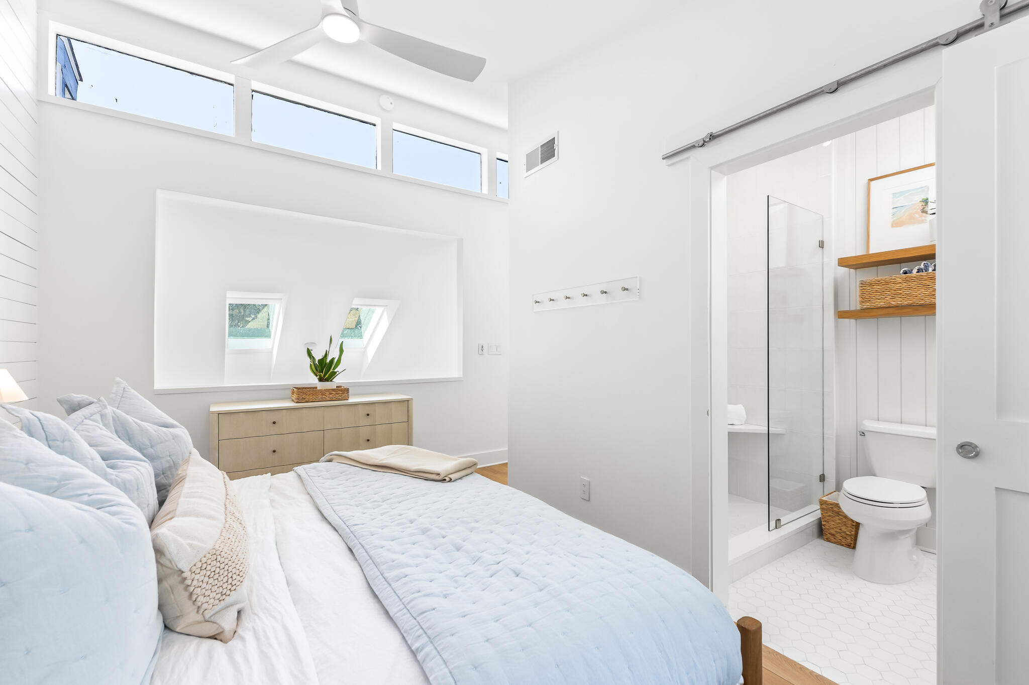 70 North Camp Creek Rd Inlet Beach, Unit 3 Inlet Beach, FL 32461 - Photo 39 of 66 a bedroom with a bed and a couch