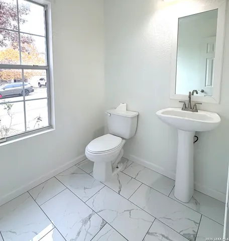 $1,850 | 261 Hinge Path, Cibolo, TX 78108