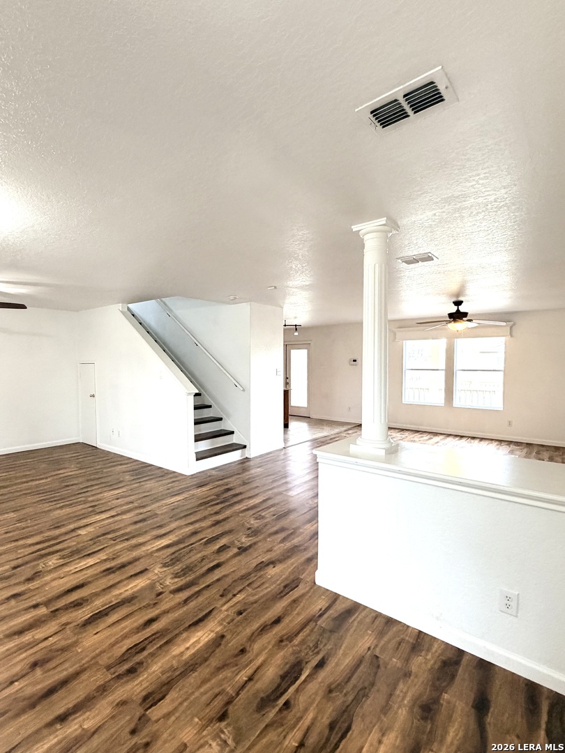 261 Hinge Path Cibolo, TX 78108 - Photo 4 of 20