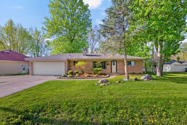 $339,900 | 950 Gallaland Avenue, Rochester Hills, MI 48307