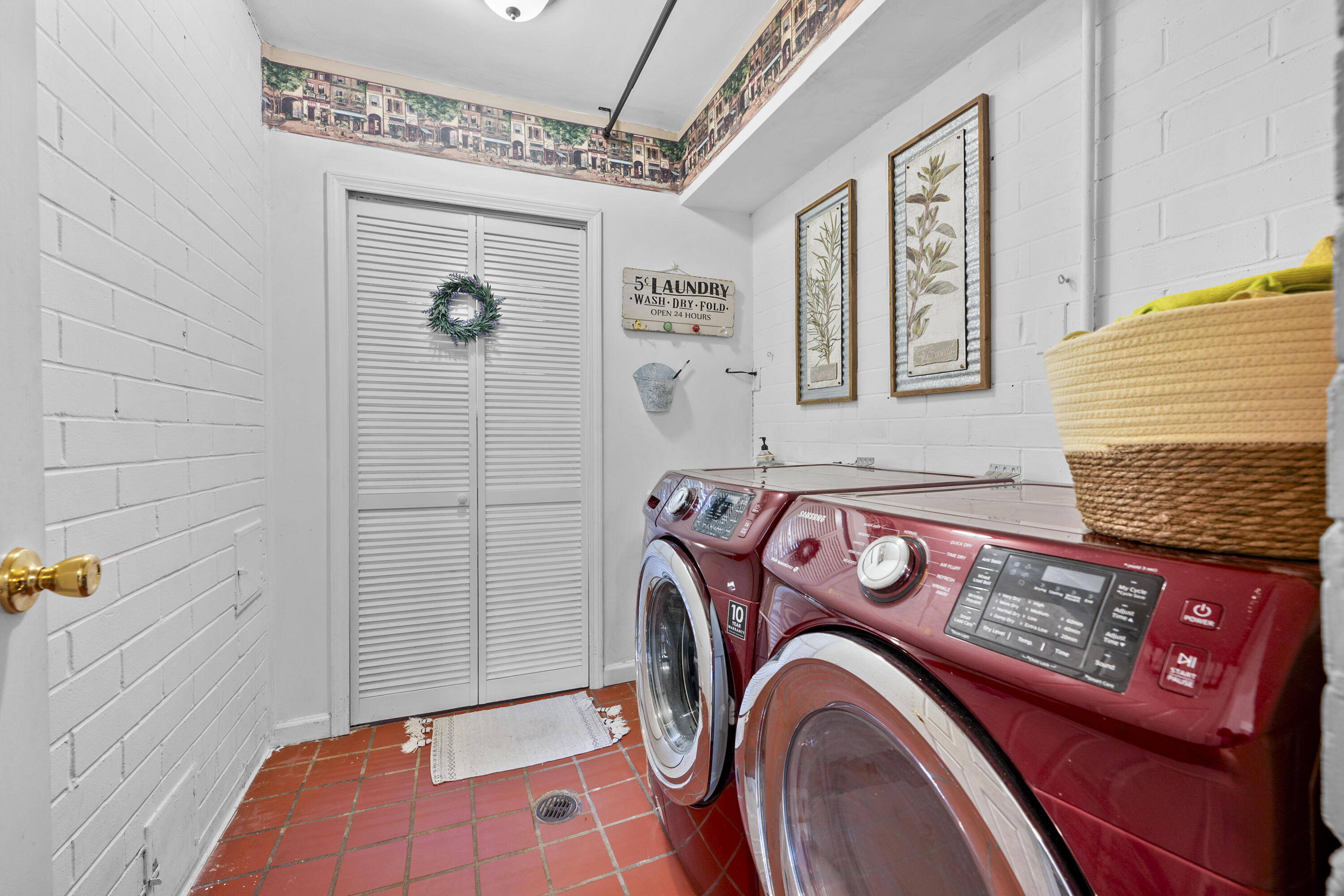 950 Gallaland Avenue Rochester Hills, MI 48307 - Photo 23 of 36 DSC_8971