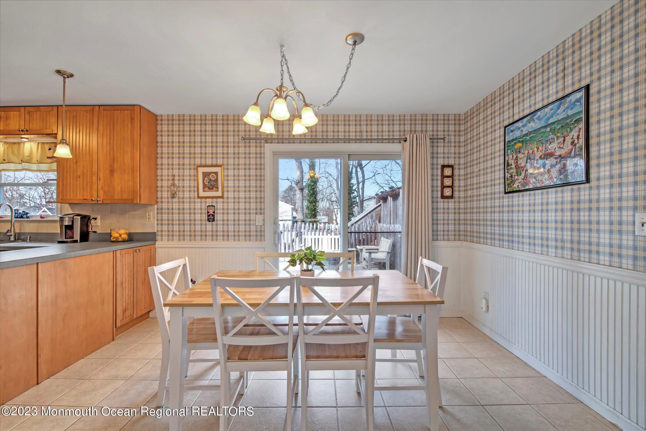 22 Timberline Drive Howell, NJ 07731 - Photo 11 of 43 11-KITCHEN