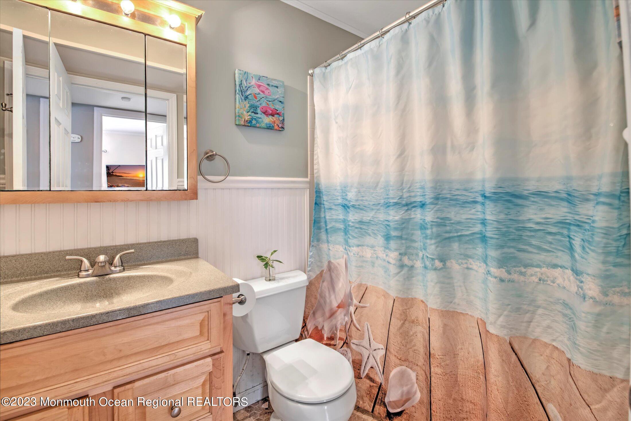 22 Timberline Drive Howell, NJ 07731 - Photo 26 of 43 26-BATHROOM