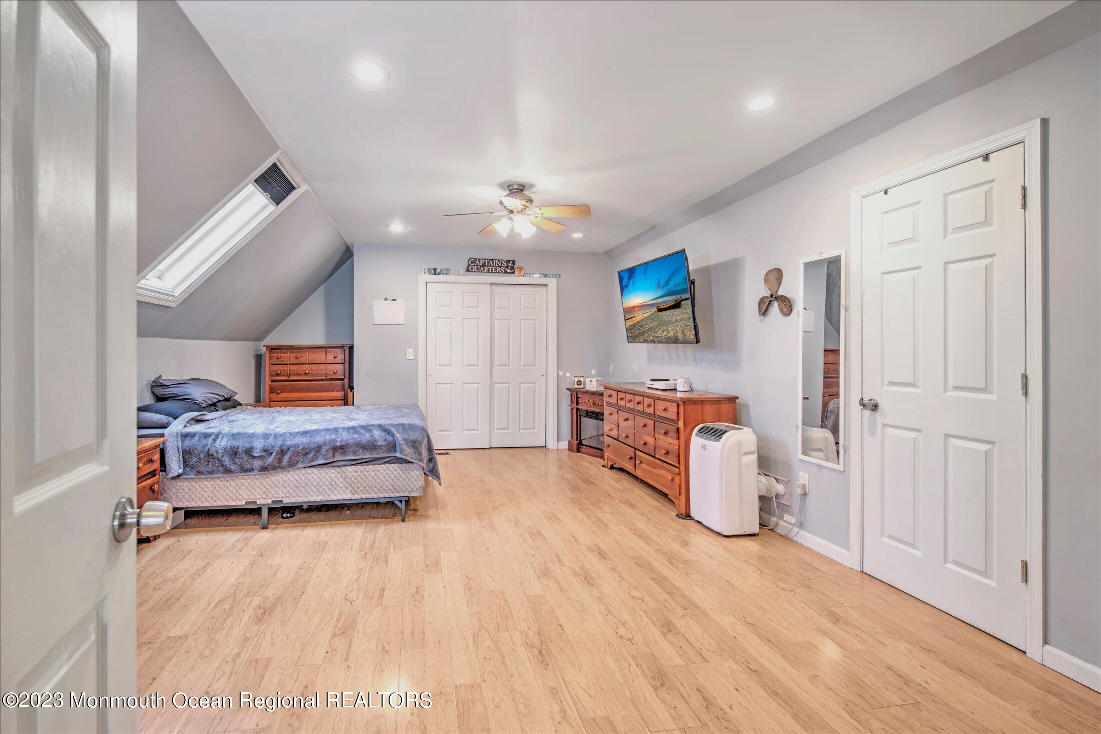 22 Timberline Drive Howell, NJ 07731 - Photo 27 of 43 27-UPPER LEVEL BEDROOM