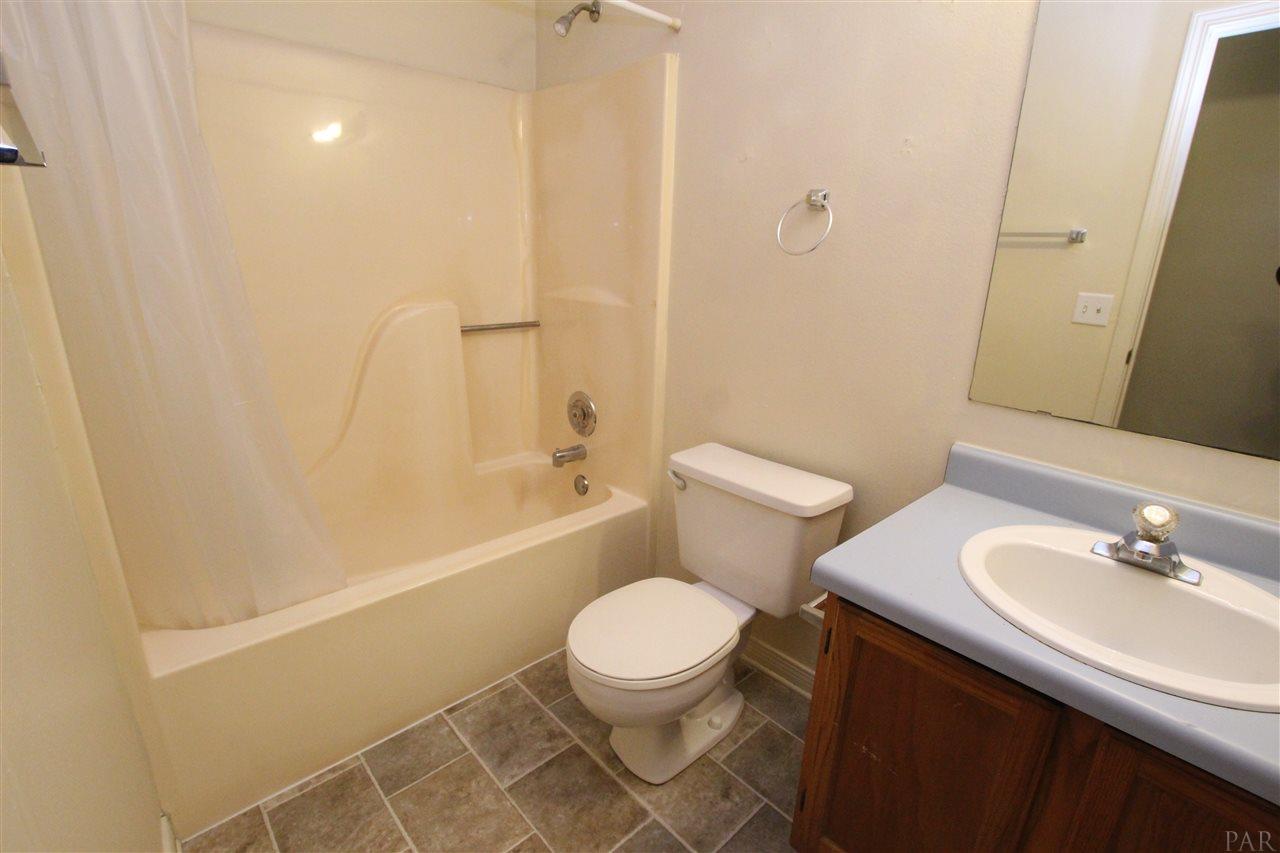 1303 Dog Track Road Pensacola, FL 32506 - Photo 13 of 18