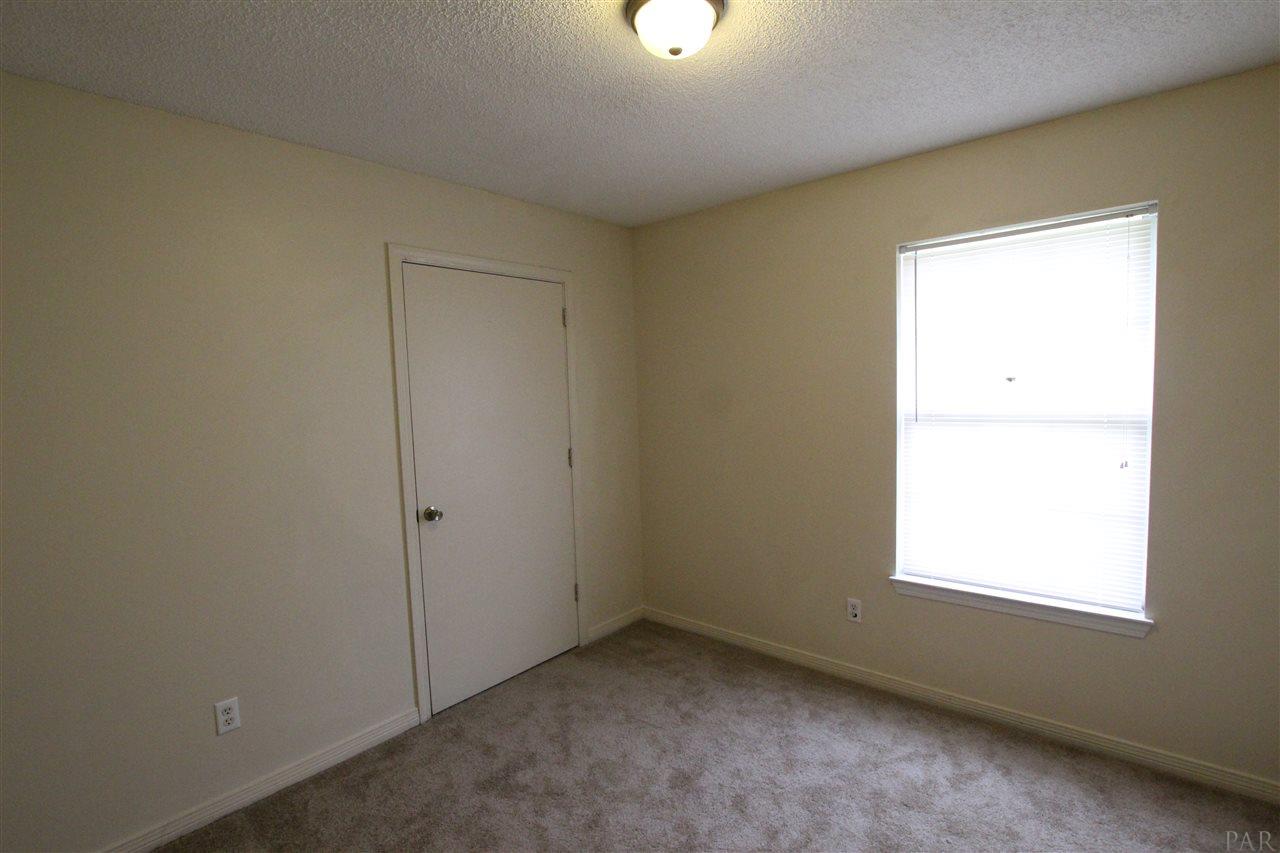 1303 Dog Track Road Pensacola, FL 32506 - Photo 15 of 18