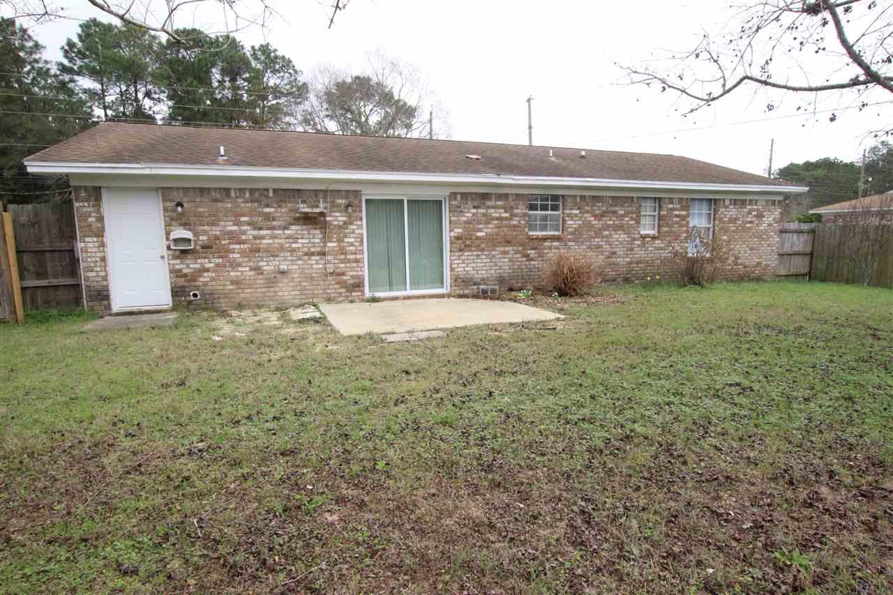 1303 Dog Track Road Pensacola, FL 32506 - Photo 17 of 18