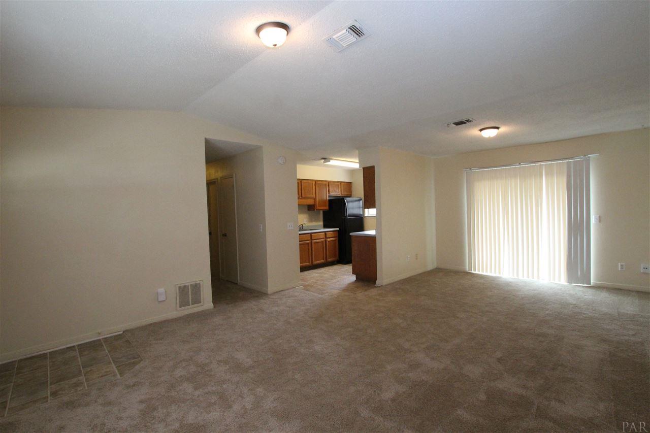 1303 Dog Track Road Pensacola, FL 32506 - Photo 5 of 18